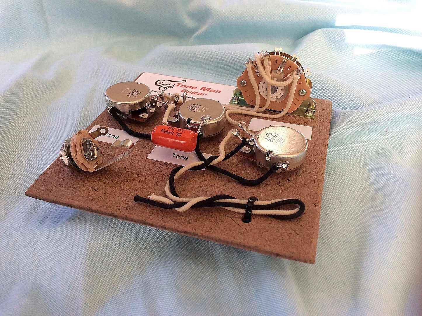 Stratocaster Classic Series Prewire Orange Drop Cap Tone Cap